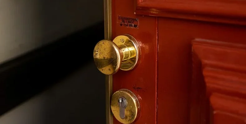 door-knob-5051139__480