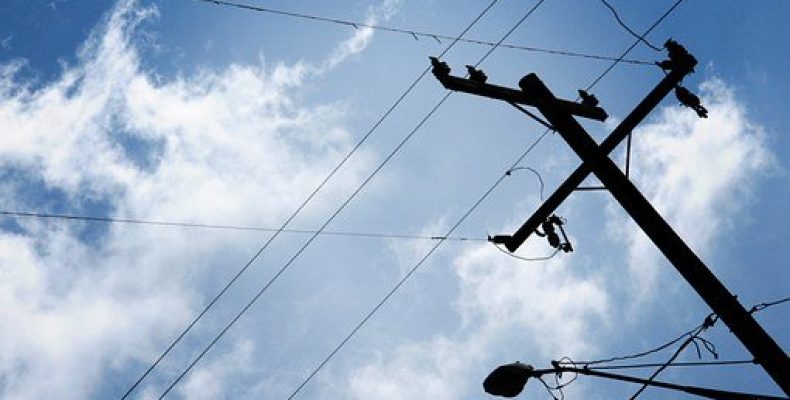 power-lines-240901__340